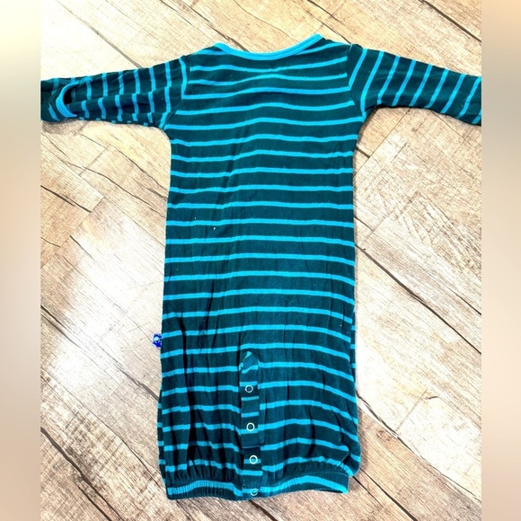 Kickee Pants 0-3 month Teal and Navy Striped Baby Gown with button snap - Picture 6 of 7